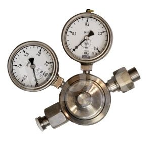 БАМЗ Редуктор аммиачный БАМО-1,2-1 исп.9 (с манометром), БАМЗ БАМЗ Редуктор аммиачный БАМО-1,2-1 исп.9 (с манометром), БАМЗ фото