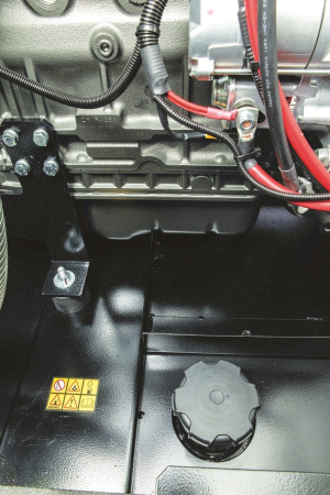 Дизельный генератор  GSW270I 3-фазный в кожухе