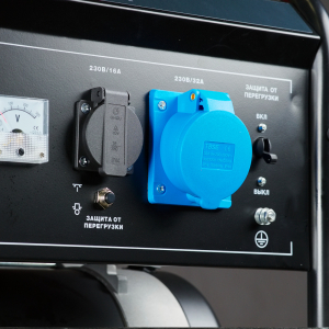 Бензиновый генератор Fubag PRG 6000 ES + Комплект колес и ручек для генераторов в ПОДАРОК 46717_838765 синхронный фото